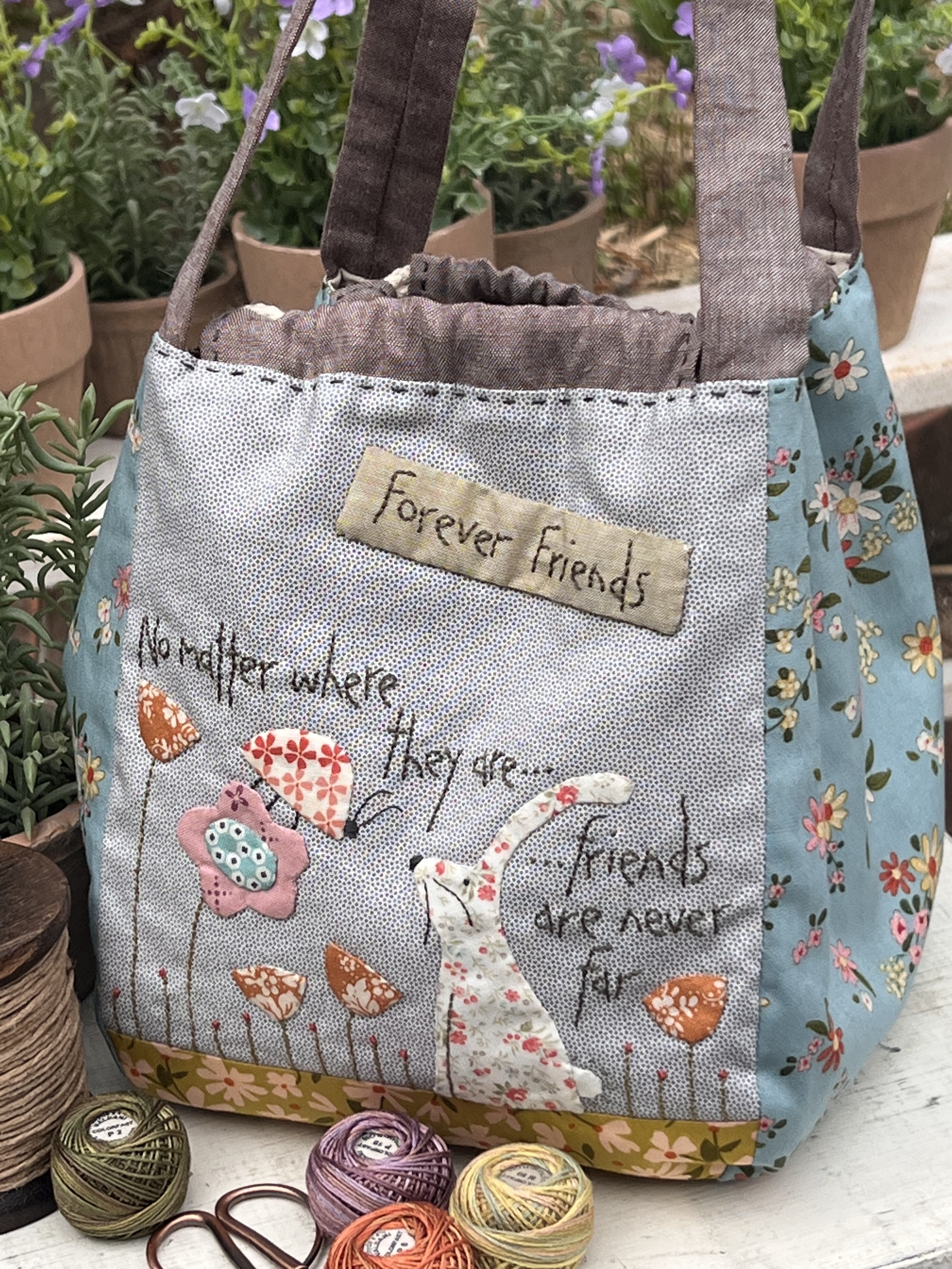 B028, Friendship Drawstring Bag, Pattern by Anni Downs Hatched and Patched