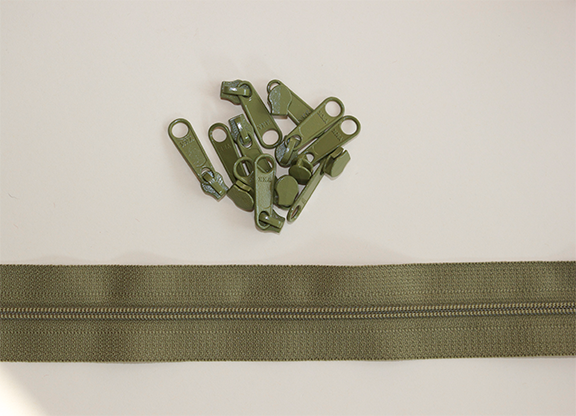Zipper Large, 2 meter/6 sluiters, Green / Groen